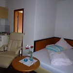 Ξενοδοχείο Wildunger Hof Mit Gemeinschaftskueche 3*