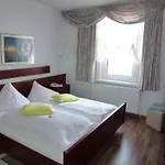 Ξενοδοχείο Wildunger Hof Mit Gemeinschaftskueche 3*