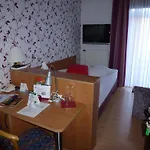 Wildunger Hof Mit Gemeinschaftskueche 3*