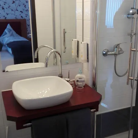 Wildunger Hof Mit Gemeinschaftskueche Отель