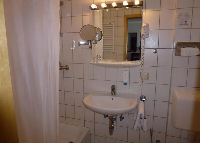 Wildunger Hof Mit Gemeinschaftskueche Hotel